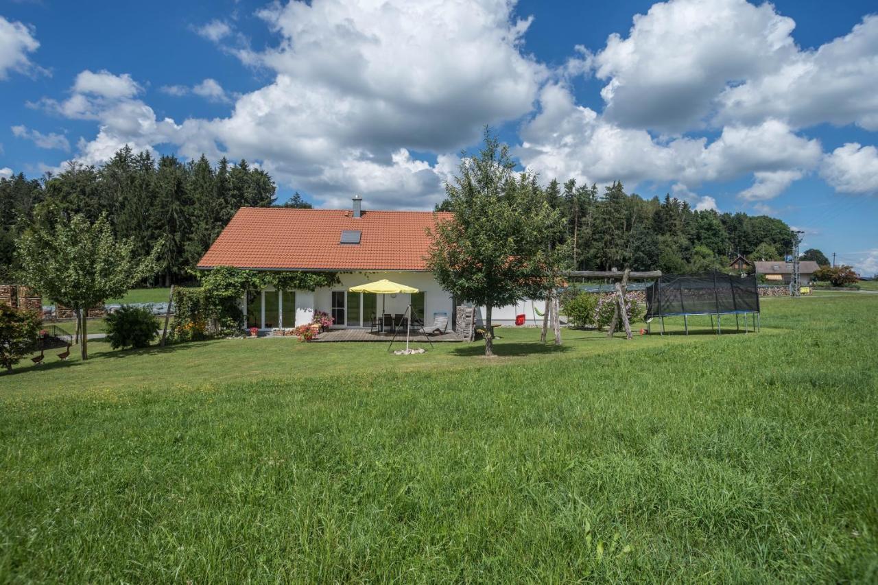 Ferienhof Weber Wohnung Fichte Neukirch  Exterior photo